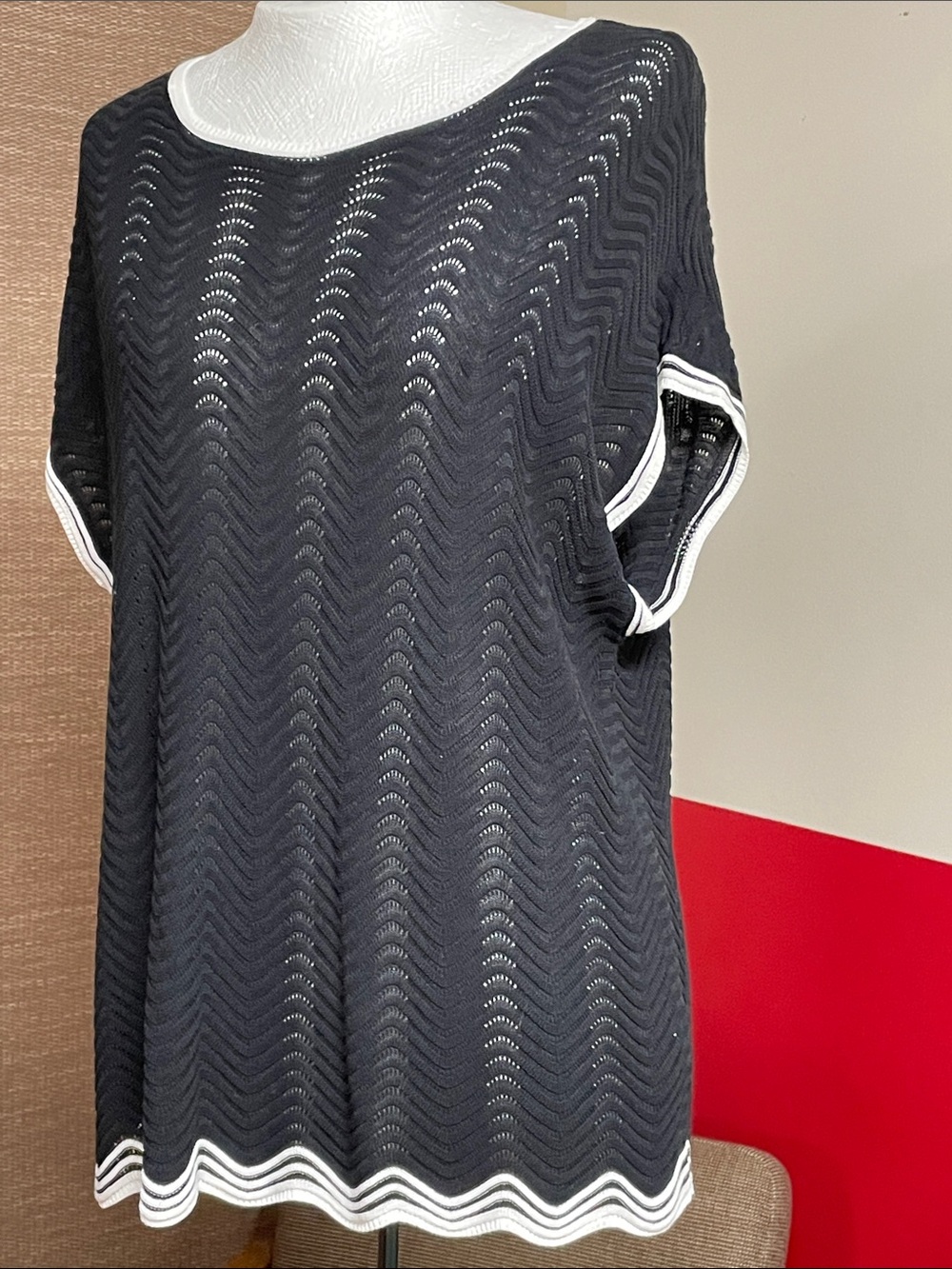 First Love Black open weave Knit Top with White Wavy Hem
